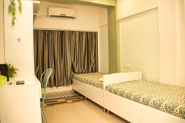 Bedroom, sector 2 belapur Pg For Girls In Sector 2 Belapur 9569480