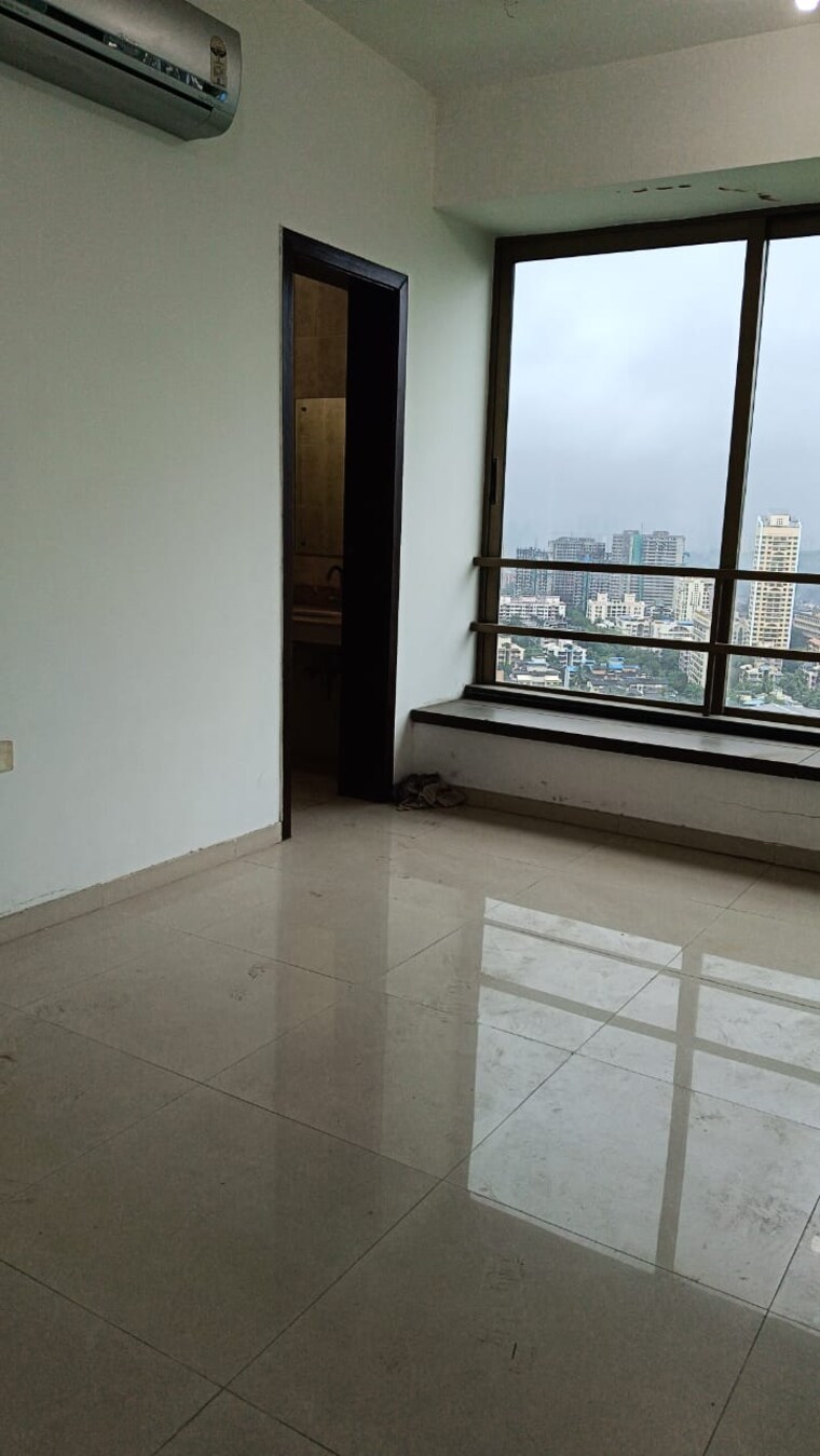 Room, oberoi-realty-woods 2.5 Bedroom 1200 Sq.Ft. Apartment In Goregaon East Mumbai 9568531