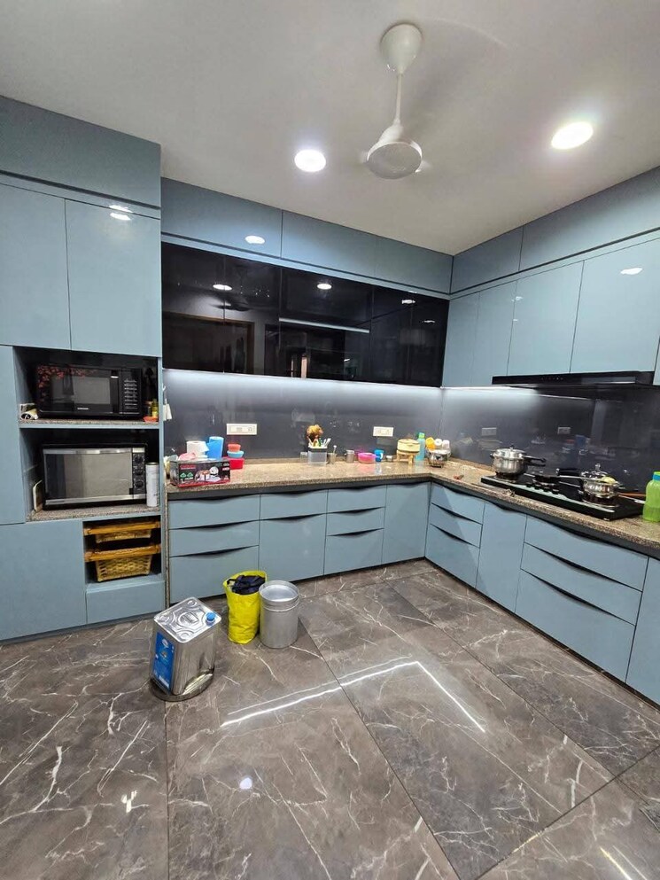 Kitchen, laxmi-niwas-dadar-east 3 Bedroom 1200 Sq.Ft. Apartment In Dadar East Mumbai 9569541