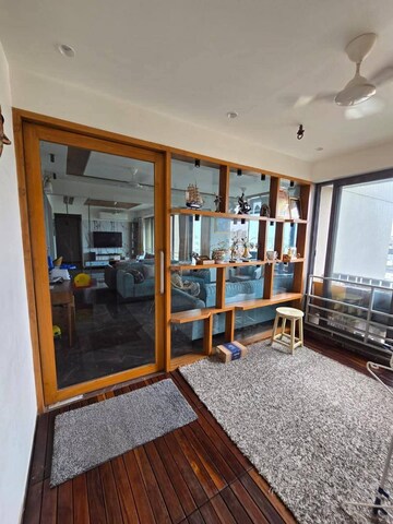  3 BHK Apartment at Laxmi Niwas Dadar East, Dadar East – for Rent