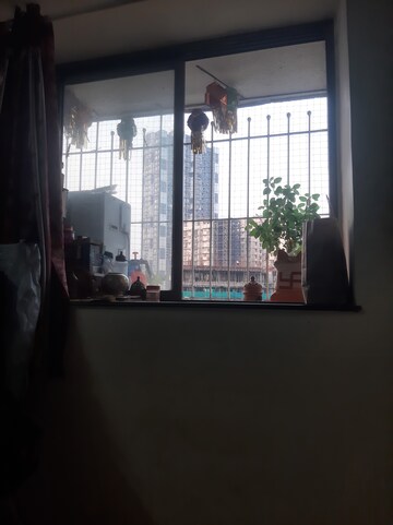 Furnished Amenities in 1 BHK Apartment at Mayuresh Park, Bhandup West – for Rent