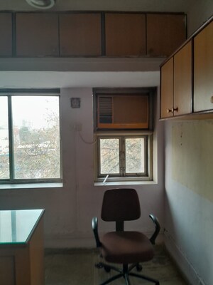 Team Area in  Office Space at Yashwant Shopping Centre, Borivali East – for Rent