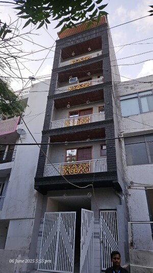 6+ BHK Independent House For Sale in Sunder Nagar