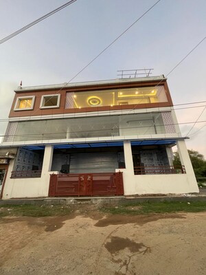  Showroom – Exterior View View at Hamilton Court Sitapur Road, Sitapur Road - for Rent