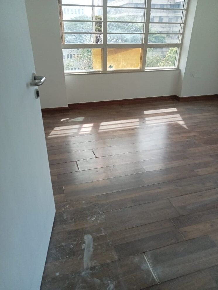 Room, wadhwa-tw-gardens 2.5 Bedroom 1050 Sq.Ft. Apartment In Kandivali East Mumbai 9569649