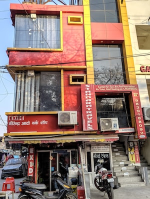  Office Space in IT/SEZ For Rent in Shree Balaji Complex Rajajipuram, Rajajipuram