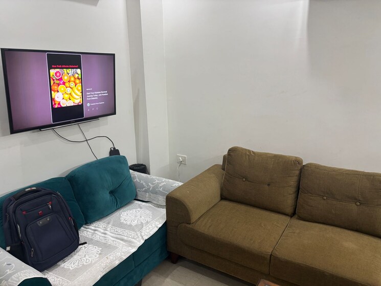 Living Room, tulip-lemon 1 Bedroom 444 Sq.Ft. Apartment In Sector 69 Gurgaon 9569682