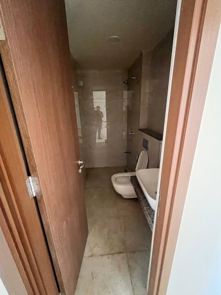 Bathroom, the-prestige-city 3 Bedroom 1052 Sq.Ft. Apartment In Mulund West Mumbai 9569685