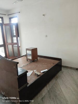 Living Room in 3 BHK Apartment at Mahalaxmi Apartments Gurgaon, Sector 43 – for Rent