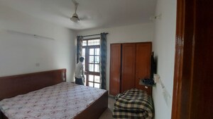 Bedroom in 3 BHK Apartment at Mahalaxmi Apartments Gurgaon, Sector 43 – for Rent