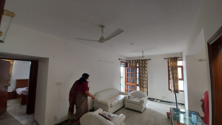 Living Room, mahalaxmi-apartments-gurgaon 3 Bedroom 1500 Sq.Ft. Apartment In Sector 43 Gurgaon 9569758