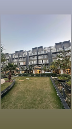 3 BHK Apartment – Exterior View View at Smart World Orchard, Sector 61 - for Rent