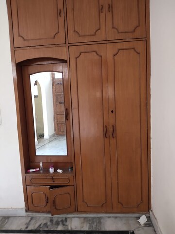 Furnished Amenities in 4 BHK Independent House at RWA Apartments Sector 50, Sector 50 – for Sale