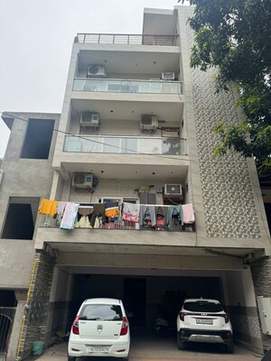 6+ BHK Independent House For Sale in Sector 14