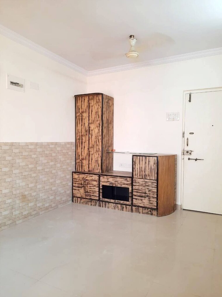 Room, atul-blue-empire 1 Bedroom 415 Sq.Ft. Apartment In Kandivali West Mumbai 9569821