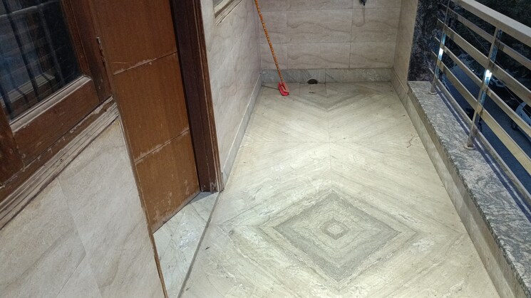 Balcony, vaishali sector 2 2 Bedroom 970 Sq.Ft. Builder Floor In Vaishali Sector 2 Ghaziabad 9569825