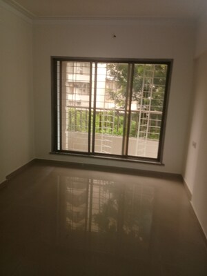 Room in 2 BHK Apartment at Krishna Residency Malad West, Malad West – for Sale