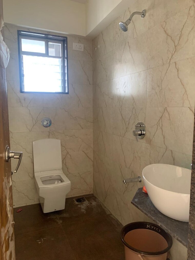 Bathroom, shubhabhumi-patkeshwar-apartment-chsl 1 Bedroom 440 Sq.Ft. Apartment In Borivali West Mumbai 9569839