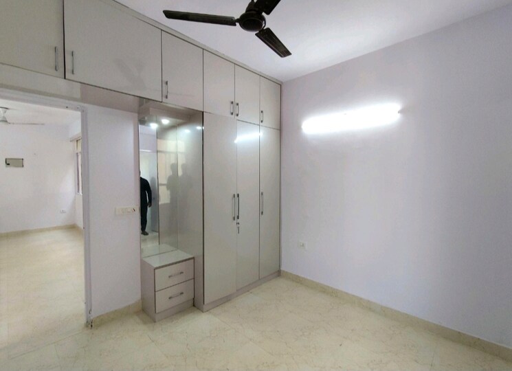 Room, vashisht-heights 2 Bedroom 580 Sq.Ft. Apartment In Sector 87 Faridabad 9569855