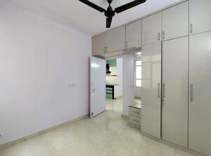 Room in 2 BHK Apartment at Vashisht Heights, Sector 87 – for Rent