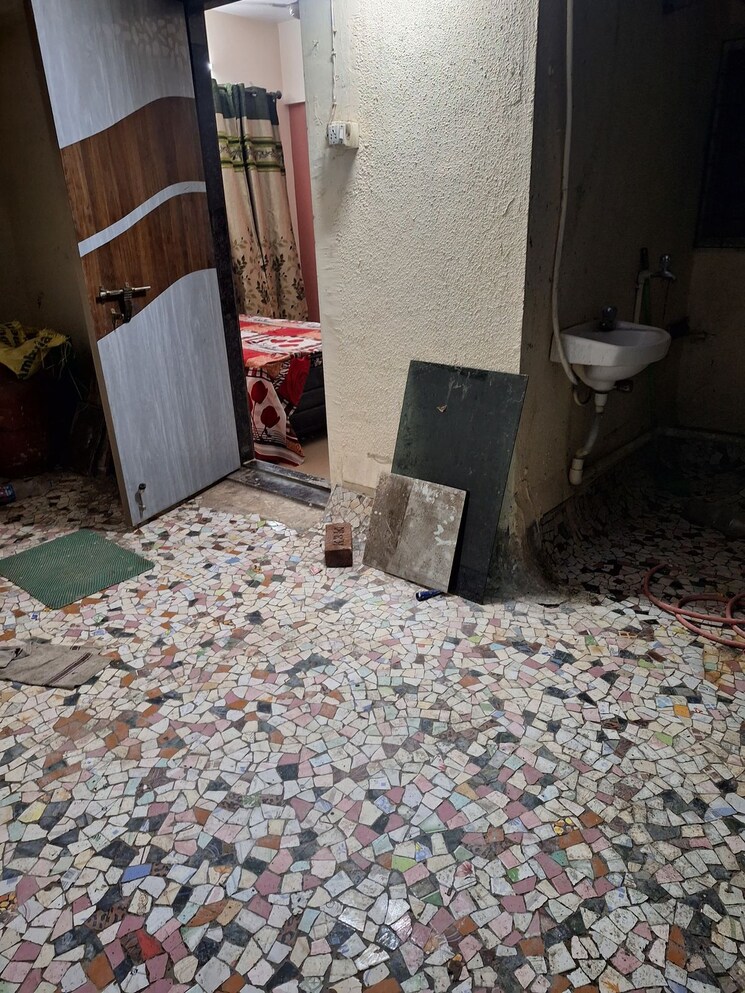 Bedroom, goregaon-west-view-chs 2 Bedroom 650 Sq.Ft. Apartment In Goregaon West Mumbai 9569858