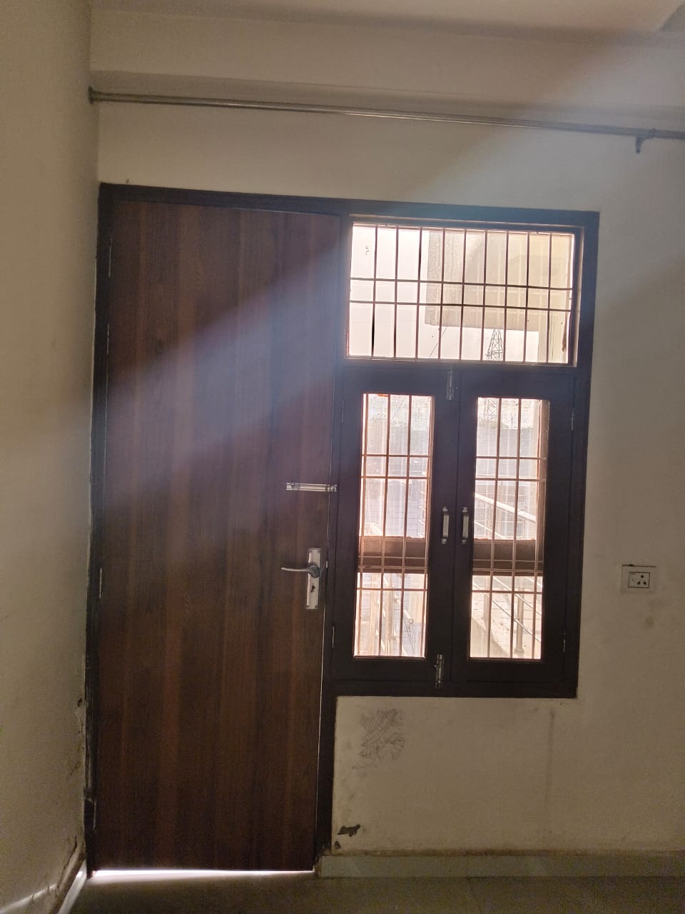 2 BHK Apartment For Sale in Mahagun Mywoods