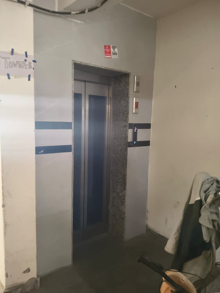 undefined, mahagun-mywoods 2 Bedroom 935 Sq.Ft. Apartment In Sector 16c Greater Noida Greater Noida 9569861