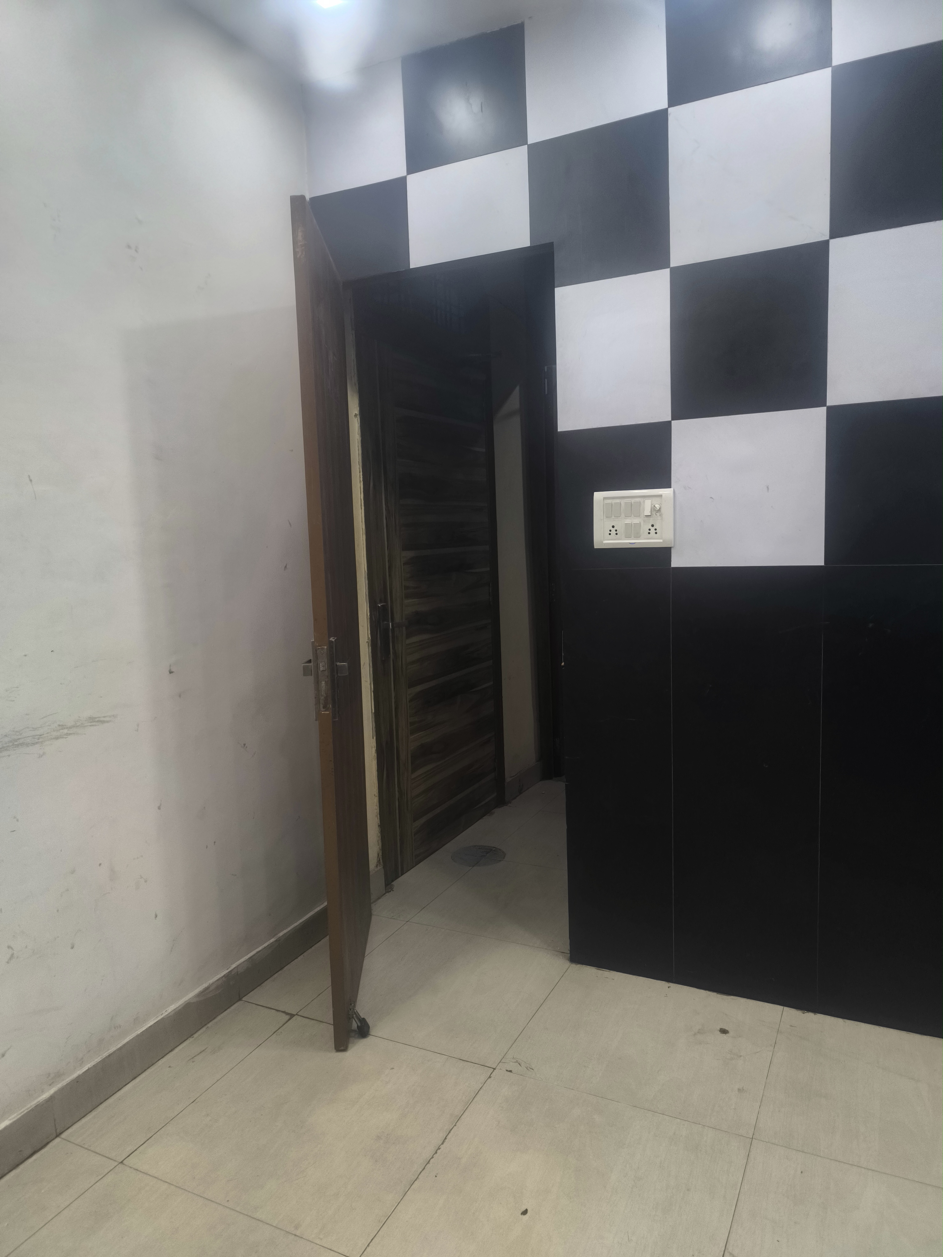 Office Space For Rent in Dwarka
