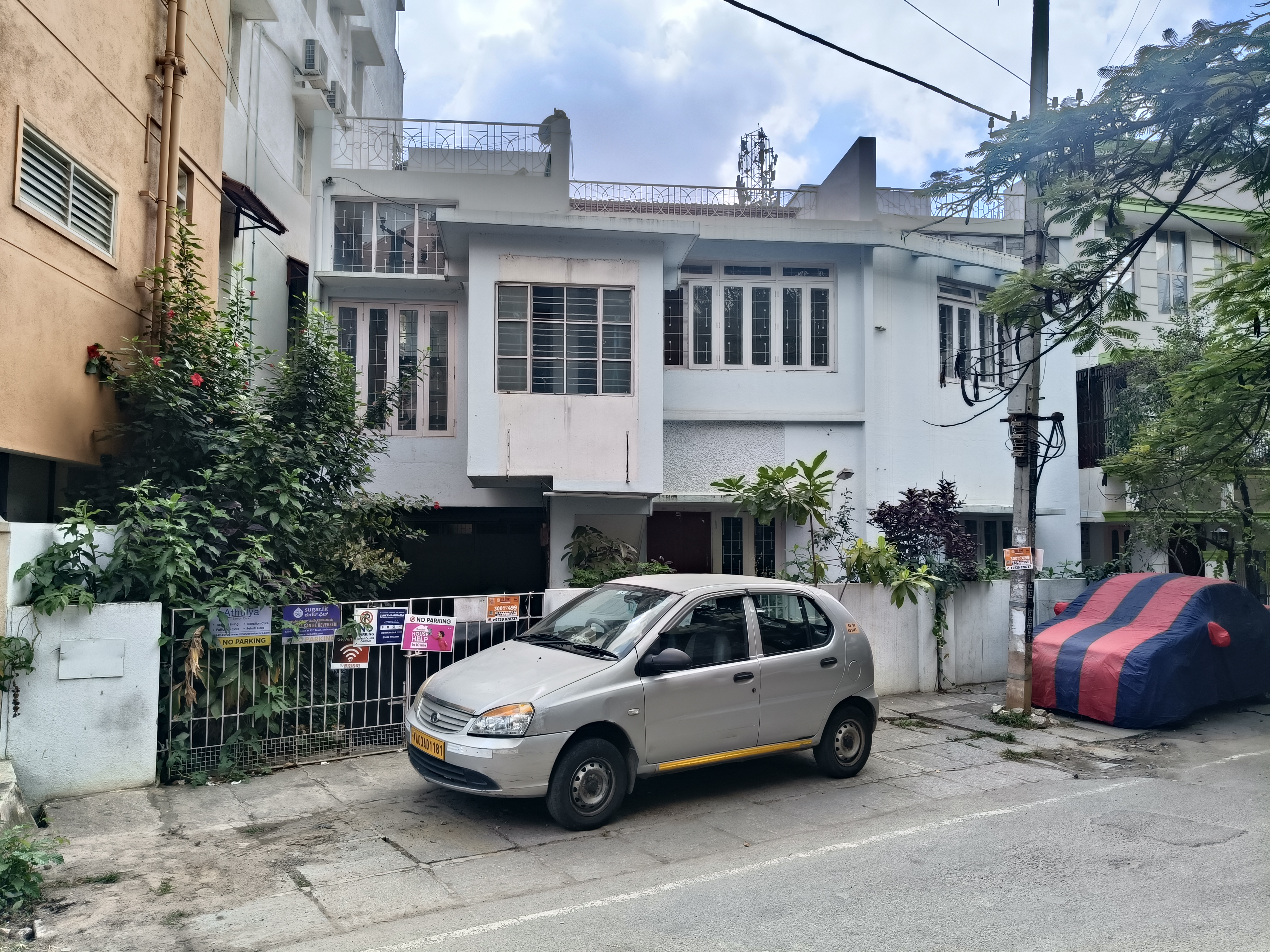 5 BHK + Pooja Room Independent House For Sale in Royal 