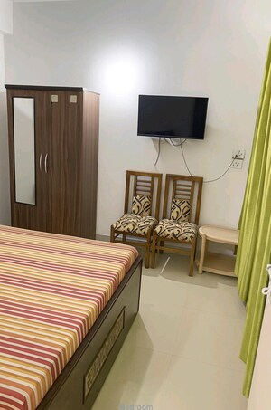 2 BHK Apartment For Rent in Adore Happy Homes Grand, Sector 85