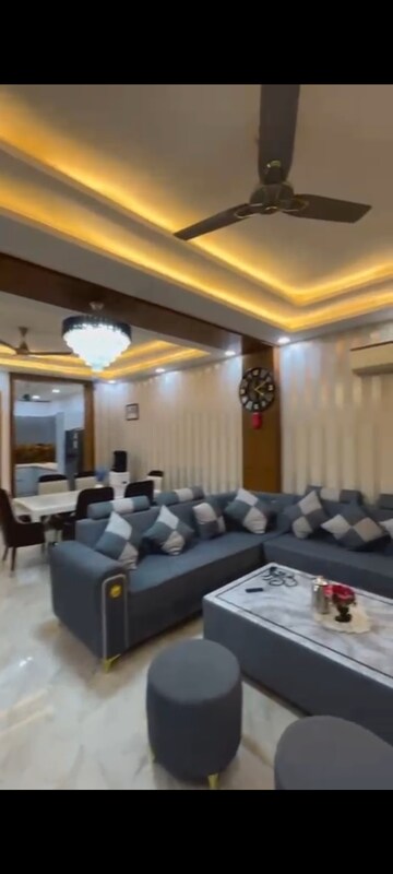 Living Room in 3 BHK Builder Floor at BPTP Park 81, Sector 81 – for Rent