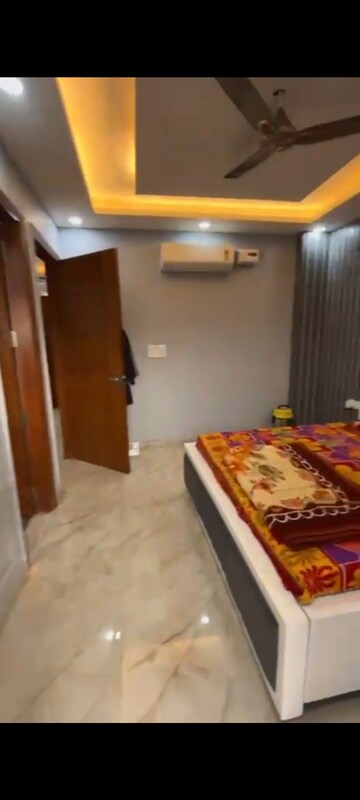 Bedroom in 3 BHK Builder Floor at BPTP Park 81, Sector 81 – for Rent