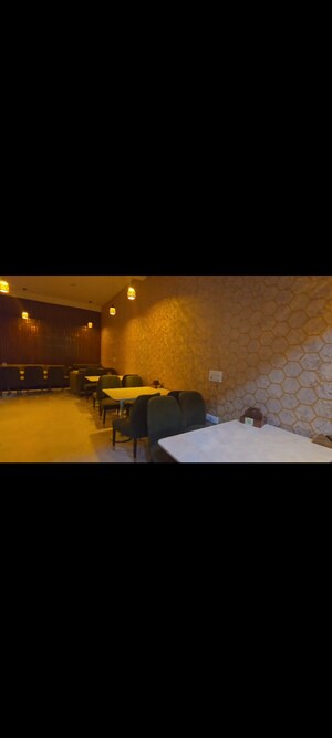 Floor Plan in  Showroom at Omaxe World Street, Sector 79 – for Rent