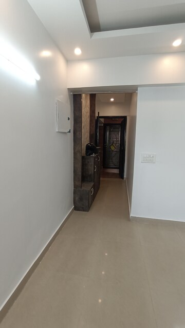 Room in 2 BHK Apartment at Sethi Max Royal, Sector 76 – for Rent