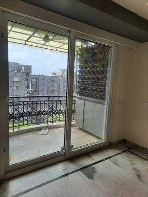 Balcony in 3 BHK Builder Floor at Dwarka – for Rent