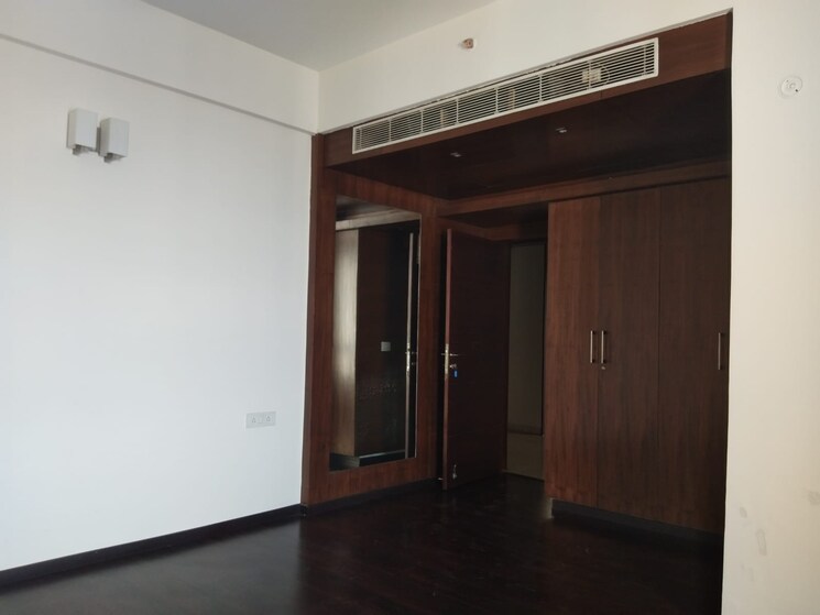 Room, ss-hibiscus 4 Bedroom 4800 Sq.Ft. Apartment In Sector 50 Gurgaon 9569933