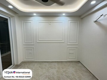 Building Lobby in 3 BHK Apartment at Omaxe Royal Residency Faridabad, Sector 79 – for Rent