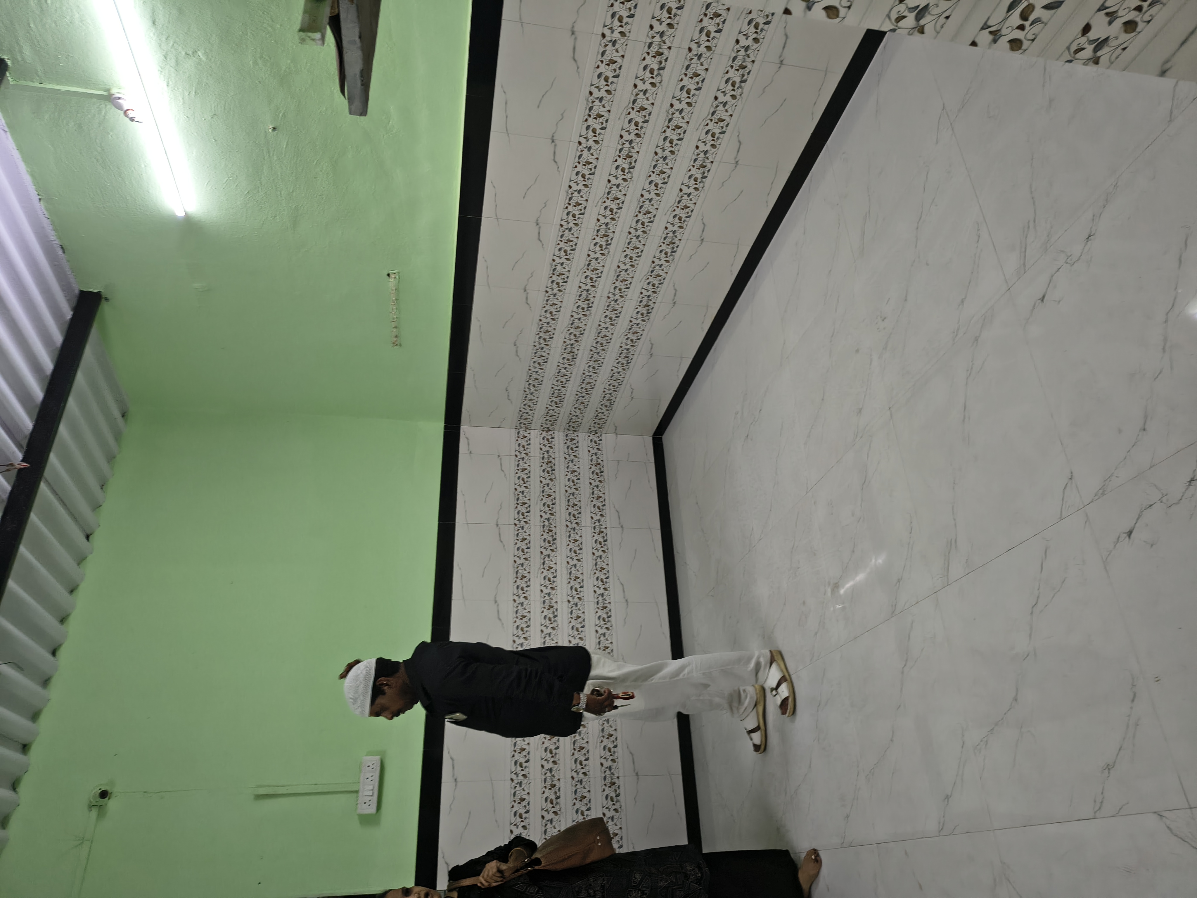 1 Rk+ Study Room Villa For Rent in Godluck Dairy Halav Pool 