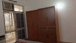 Furnished Amenities in 3 BHK Apartment at Parsvnath Green Ville, Sector 48 – for Rent