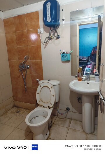 Bathroom in 2 BHK Apartment at Crossing Republik, Crossing Republic – for Sale