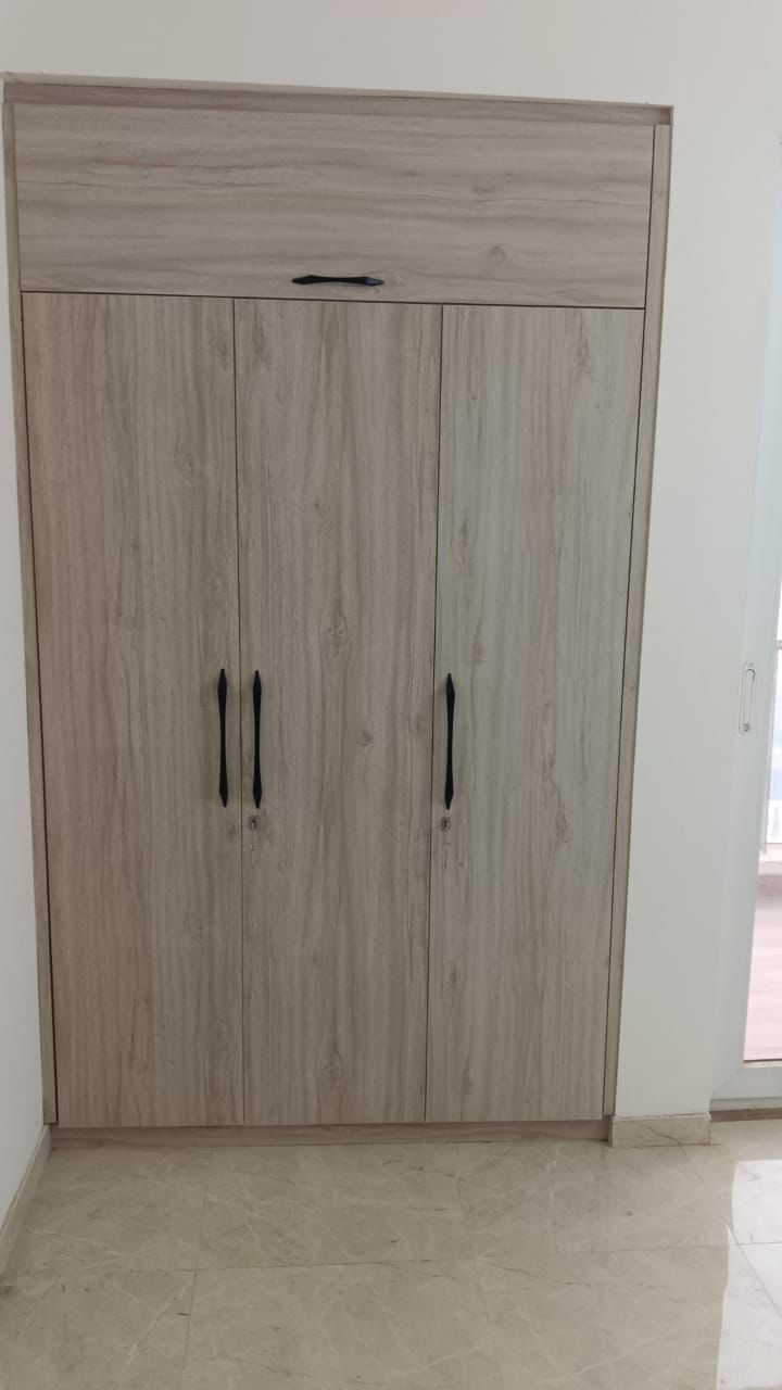 3 BHK Apartment For Rent in Omaxe Royal Residency Faridabad