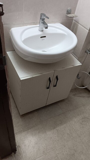 Bathroom in 3 BHK Apartment at Omaxe Royal Residency Faridabad, Sector 79 – for Rent