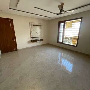 3 BHK Builder Floor For Rent in Sector 21c