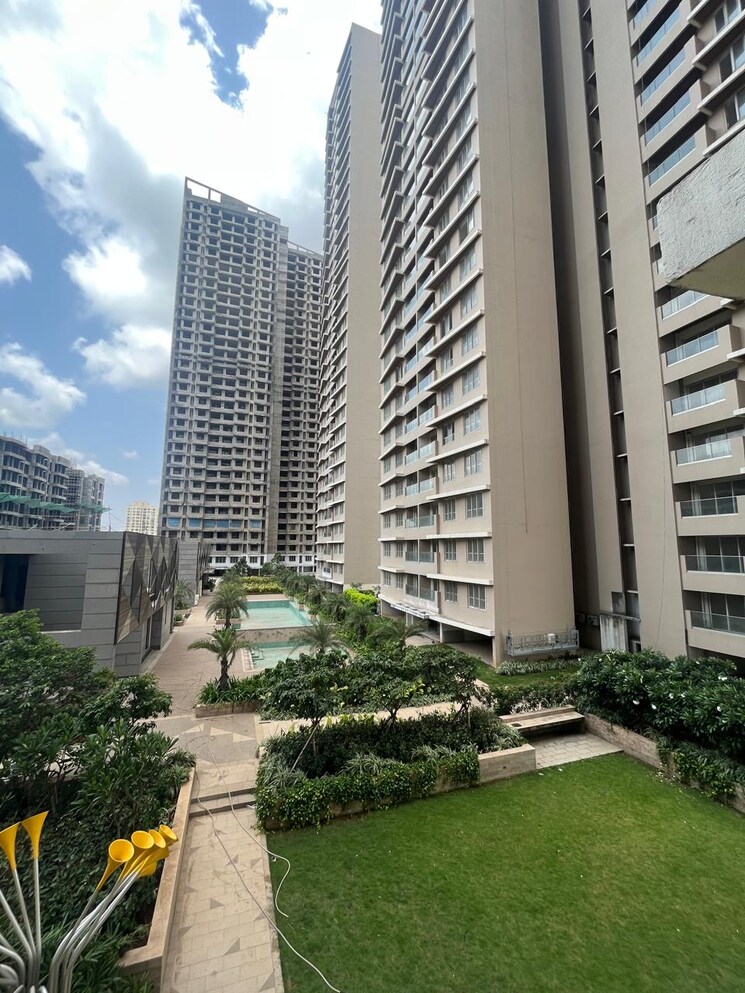 Exterior View, kalpataru-radiance 3.5 Bedroom 2000 Sq.Ft. Apartment In Goregaon West Mumbai 9567917