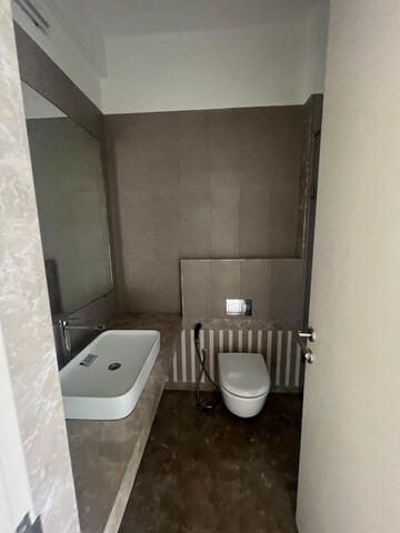 Bathroom in 3.5 BHK Apartment at Kalpataru Radiance, Goregaon West – for Rent