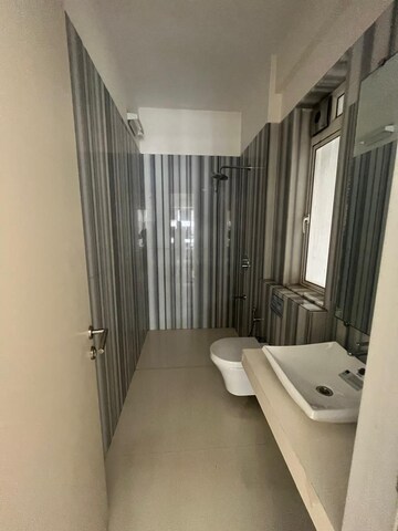 Building Lobby in 3.5 BHK Apartment at Kalpataru Radiance, Goregaon West – for Rent