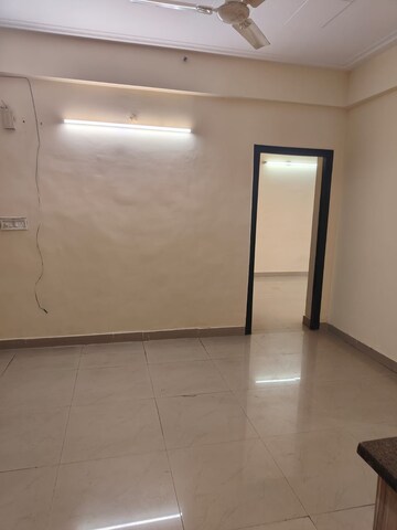 Room in 3.5 BHK Apartment at Crossing Republik, Crossing Republic – for Sale