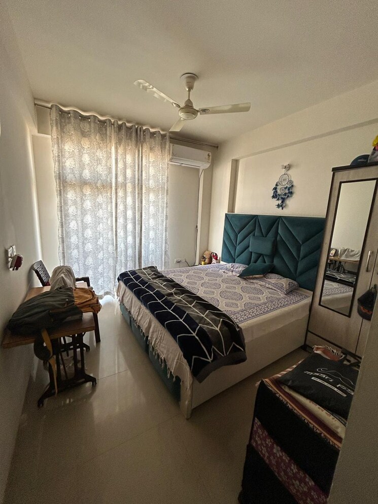 Living Room, rof-ananda 2 Bedroom 731 Sq.Ft. Apartment In Sector 95 Gurgaon 9570021