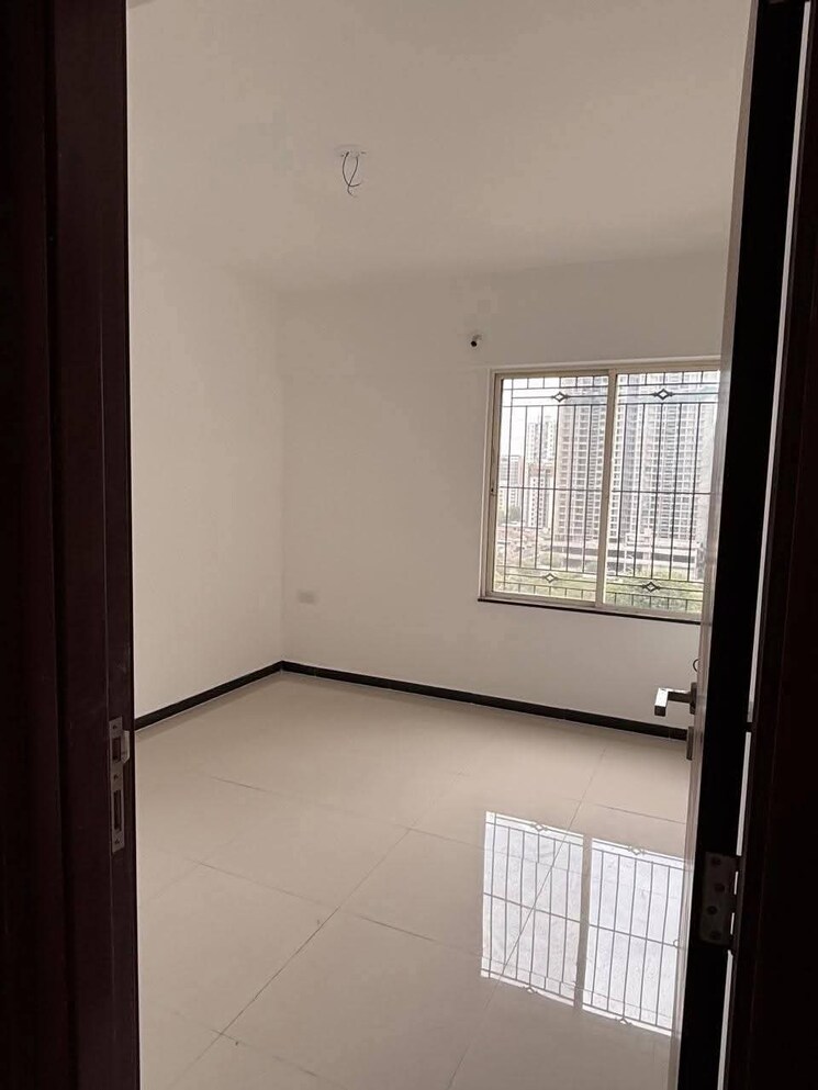 Room, casa-imperia 3 Bedroom 1002 Sq.Ft. Apartment In Wakad Pune 9570032