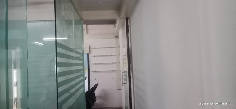 undefined, alkapuri Commercial Office Space 320 Sq.Ft. In Alkapuri Vadodara 9570053